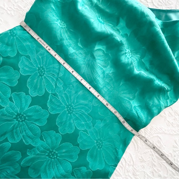 NWOT Lulus Chasing Desire Teal Green Satin Jacquard One-Shoulder Maxi Dress - Picture 5 of 6